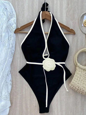 Maiô Style Decote Halter e Detalhe Flores
